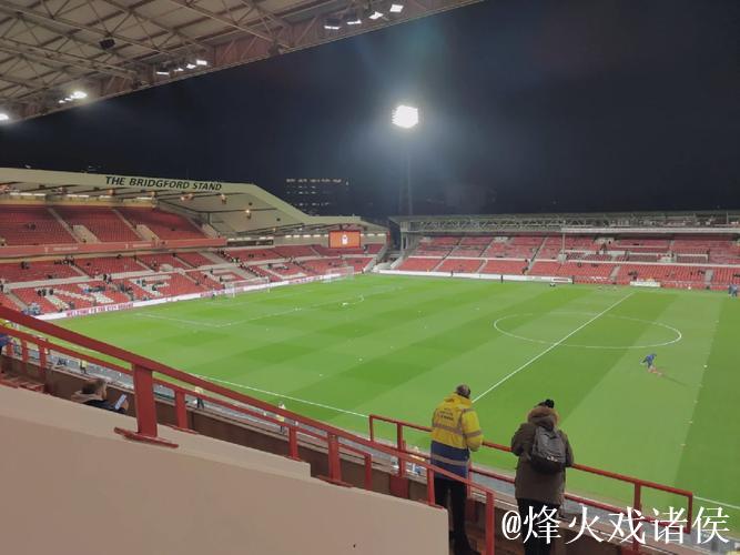 诺丁汉森林宣布主场扩容计划,目标提升至52000个座位 诺丁汉森林宣布主场扩容计划,目标提升至52000个座位